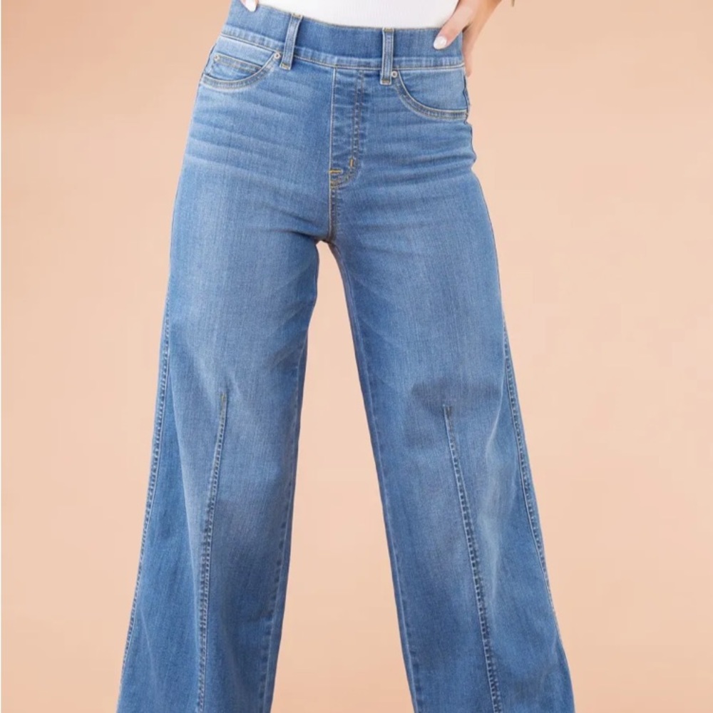 Oprah’s favorite pants of 2023